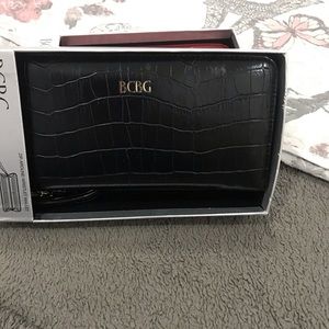 BCBG black wrislet wallet